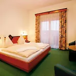 Restaurant Ulbing מלון