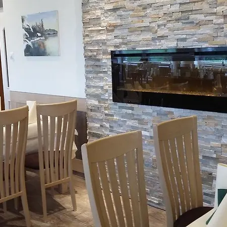 乌尔冰餐厅酒店 Techelsberg