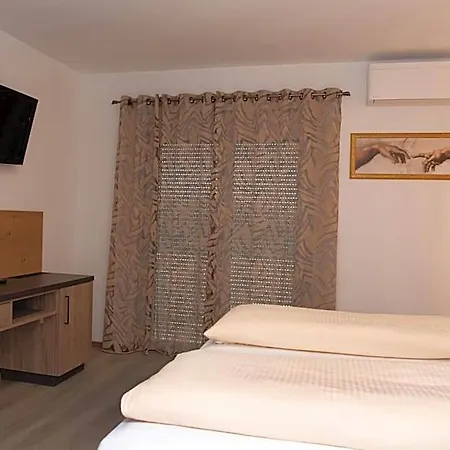Otel Restaurant Ulbing 3*